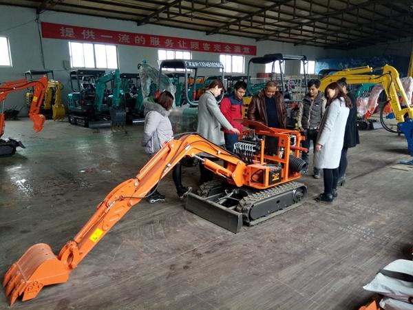 中国工厂网 机械及行业设备工厂网 挖掘机械 履带挖掘机 江西超小型